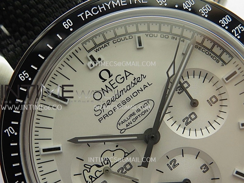 Speedmaster Professional Snoopy SS SMF 1:1 Best Edition Silver Dial Black Marker On Black Nylon Strap A3861