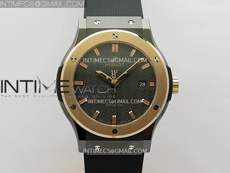 Classic Fusion 42mm Ceramic RG JJZF 1:1 Best Edition Black Textured Dial On Black Rubber Strap