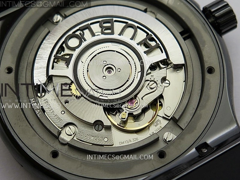 Classic Fusion 42mm Ceramic RG JJZF 1:1 Best Edition Black Textured Dial On Black Rubber Strap