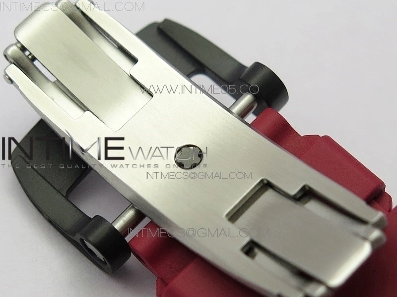 RM011 Carbon Case Carbon Bezel Chronograph KVF 1:1 Best Edition Skeleton Dial on Red Rubber Strap A7750