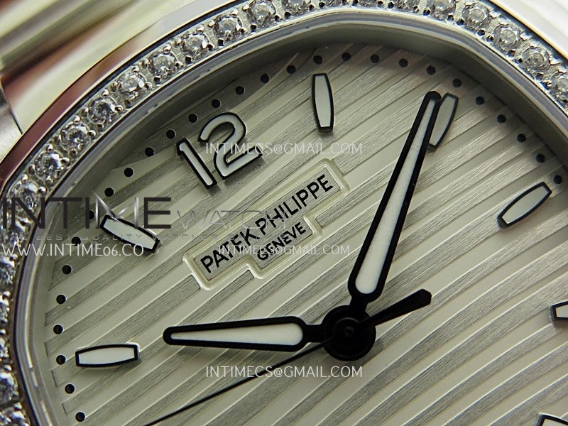 Nautilus 7118 Ladies Diamond Bezel SS DDF 1:1 Best Edition Silver Dial On SS Bracelet Super Clone DD26-330
