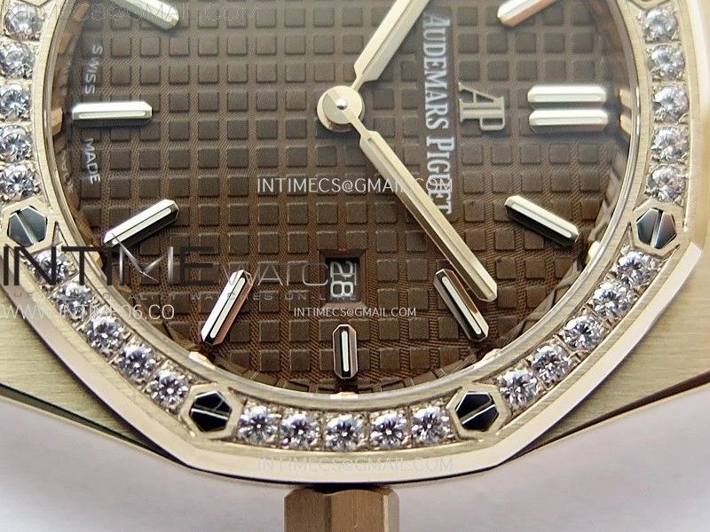 Lady Royal Oak 33mm 67651 Diamonds Bezel RG ZF 1:1 Best Edition Brown Textured Dial on RG Bracelet RONDA Quartz