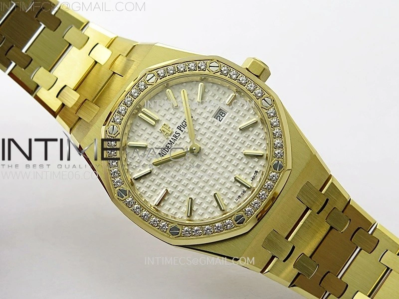Lady Royal Oak 33mm 67651 Diamonds Bezel YG ZF 1:1 Best Edition White Textured Dial on YG Bracelet RONDA Quartz