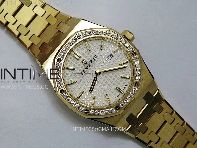 Lady Royal Oak 33mm 67651 Diamonds Bezel YG ZF 1:1 Best Edition White Textured Dial on YG Bracelet RONDA Quartz