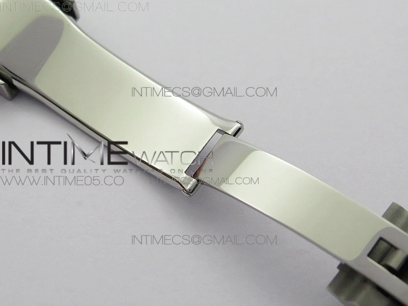 The Rough Matt Carbon Sandblast SS GMF Best Edition Carbon Dial on SS Bracelet SA3130