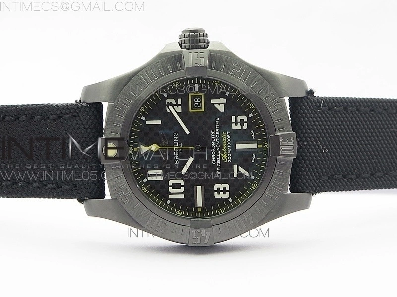 AVENGER Boutique Edition V17310 Ti DLC 1:1 Best Edition Black CF Dial on Nylon Strap A2824