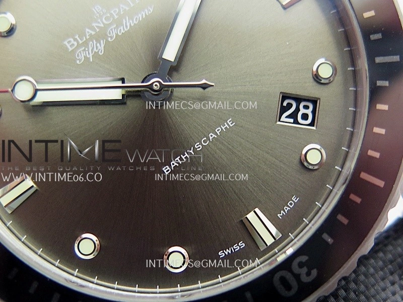 Fifty Fathoms Bathyscape Gray Ceramic Bezel SS GF 1:1 Best Edition Gray Dial On Black Nylon Strap A1315
