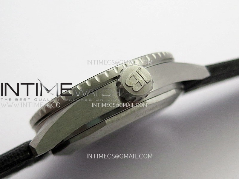 Fifty Fathoms Bathyscape Gray Ceramic Bezel SS GF 1:1 Best Edition Gray Dial On Black Nylon Strap A1315