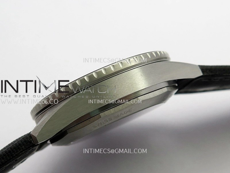 Fifty Fathoms Bathyscape Gray Ceramic Bezel SS GF 1:1 Best Edition Gray Dial On Black Nylon Strap A1315