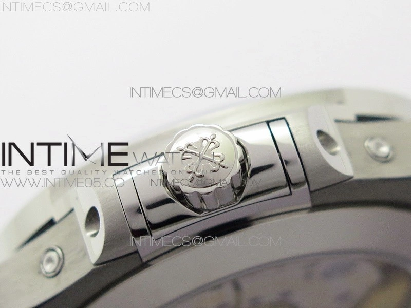 Nautilus 5726 Complicated SS GRF 1:1 Best Edition Blue Textured Dial on Blue Leather Strap A324 V3