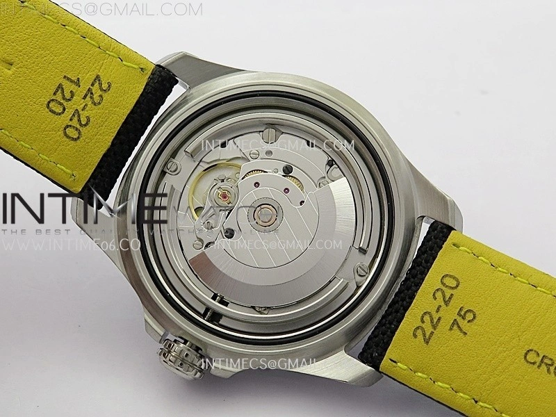 Avenger Chronometer 42mm SS BLSF 1:1 Best Edition Black Dial On Black Nylon Strap A2824
