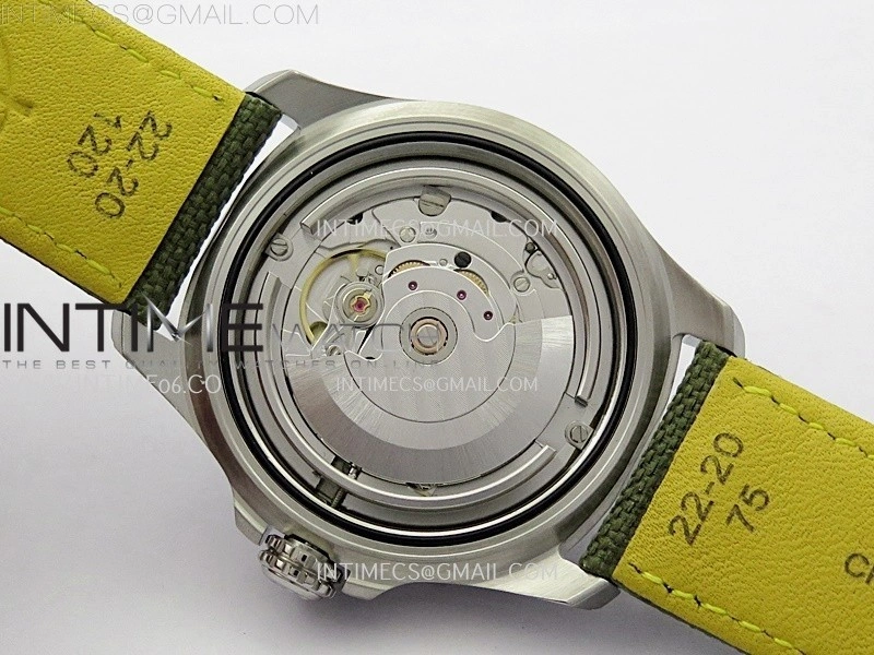 Avenger Chronometer 42mm SS BLSF 1:1 Best Edition Green Dial On Green Nylon Strap A2824