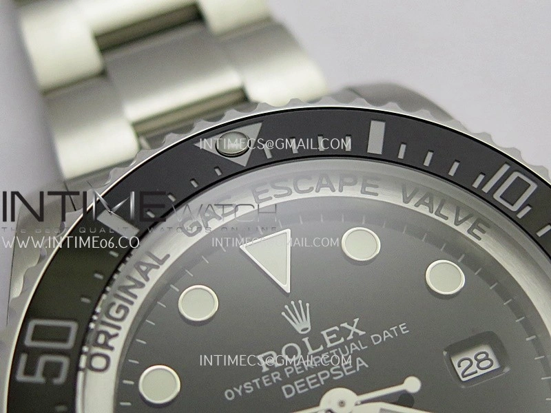 Sea-Dweller DEEPSEA 126660 904L SS QF 1:1 Best Edition Black Dial On Oyster Bracelet SH3235