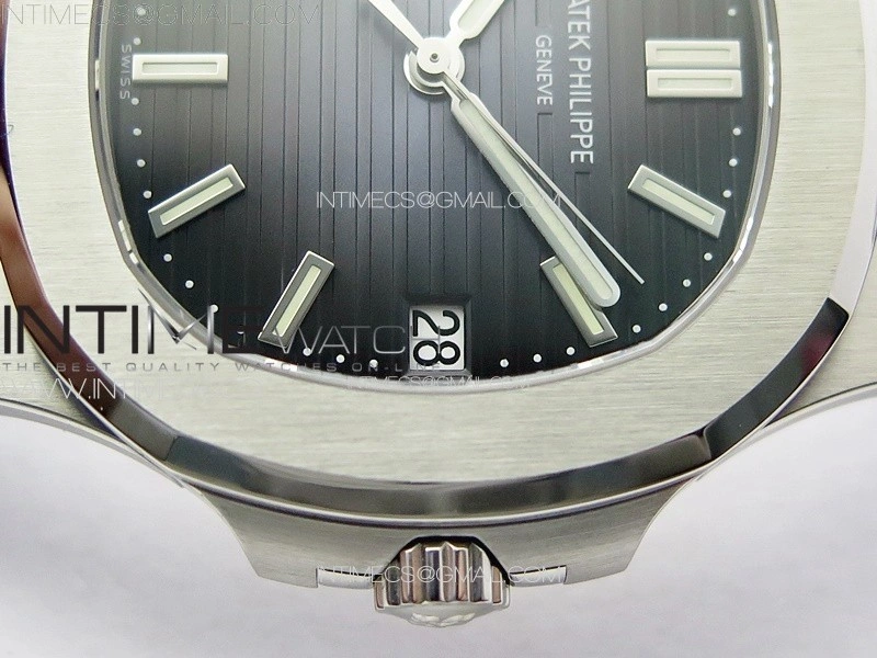 Nautilus Jumbo 5711 Super Replication PPF 1:1 Best Edition Blue Textured Dial on Blue Rubber Strap PPF324