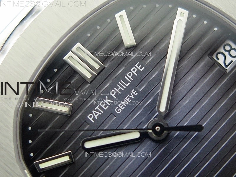 Nautilus Jumbo 5711 Super Replication PPF 1:1 Best Edition Blue Textured Dial on Blue Rubber Strap PPF324