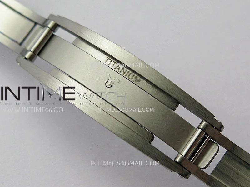 RM055 White Ceramic APSF 1:1 Best Edition Skeleton Dial on White Rubber Strap RMUL2 Super Clone