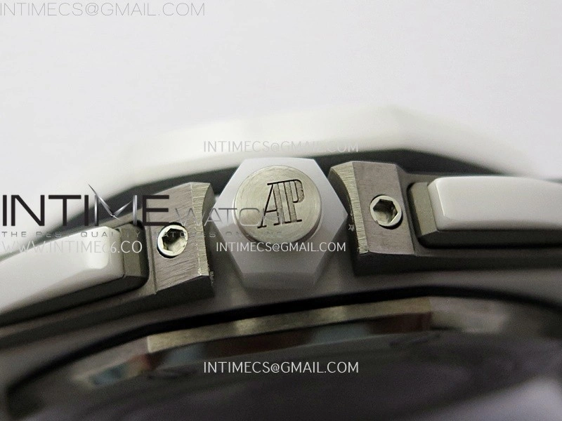 Royal Oak Offshore 44mm White Ceramic TKF 1:1 Best Edition White Dial on White Rubber Strap A3126