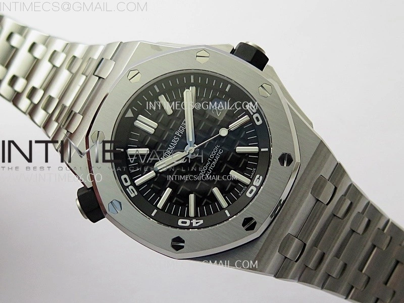Royal Oak Offshore Diver 15703 APSF 1:1 Best Edition Black Dial on SS Bracelet SA3120 Super Clone