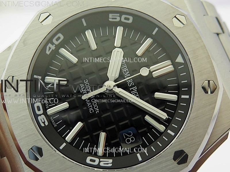 Royal Oak Offshore Diver 15710 APSF 1:1 Best Edition Black Dial on SS Bracelet SA3120 Super Clone