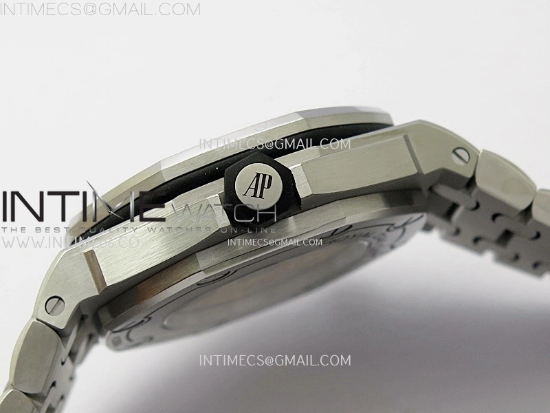 Royal Oak Offshore Diver 15710 APSF 1:1 Best Edition Black Dial on SS Bracelet SA3120 Super Clone
