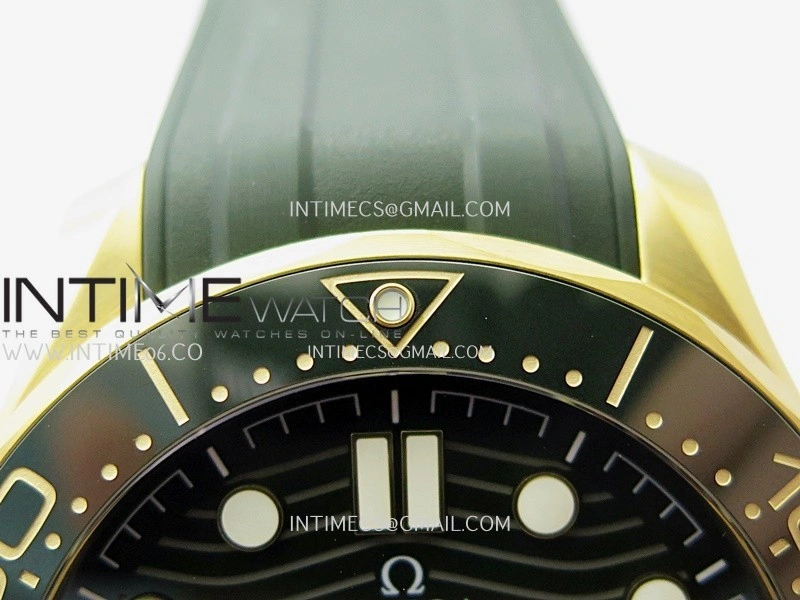 2018 Seamaster Diver 300M Green Ceramic Bezel YG VSF 1:1 Best Edition Green Dial On Green Rubber Strap A8801