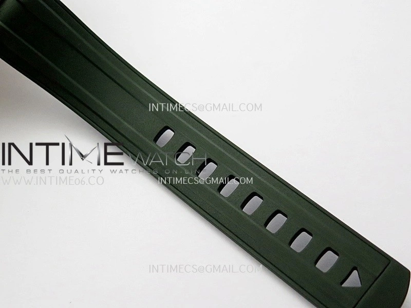2018 Seamaster Diver 300M Green Ceramic Bezel YG VSF 1:1 Best Edition Green Dial On Green Rubber Strap A8801