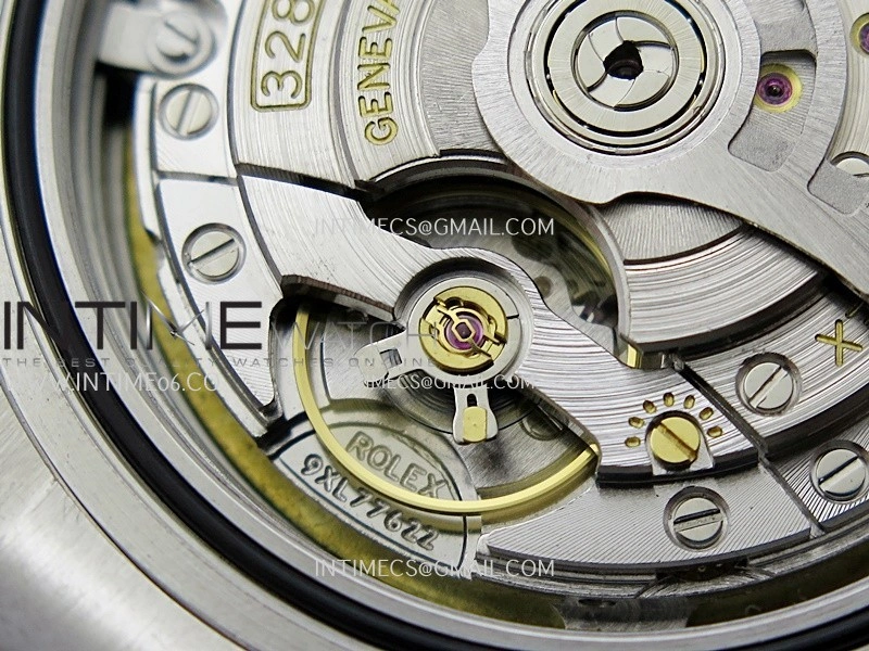 Explorer II 42mm 226570 904L SS ARF 1:1 Best Edition White Dial on Bracelet SH3285 CHS