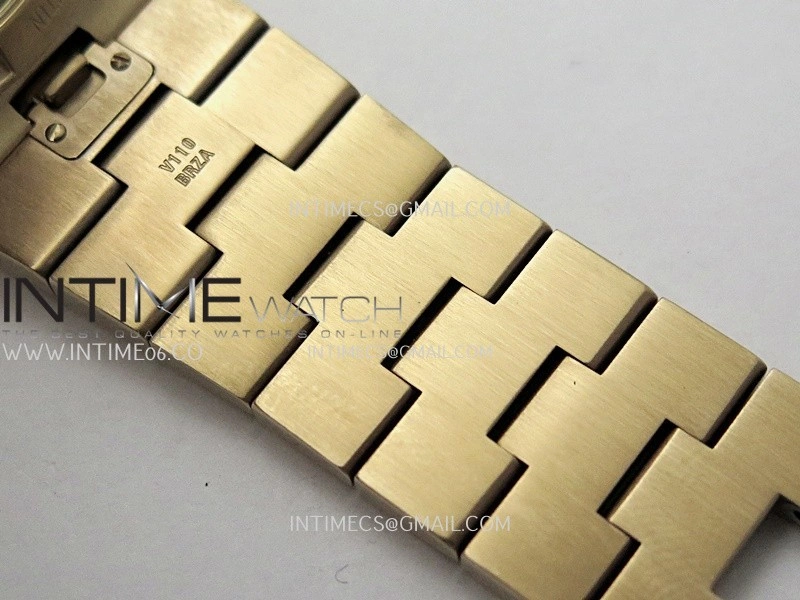 Overseas 4520V RG V2 ZF 1:1 Best Edition Green Dial On RG Bracelet Super Clone A5100