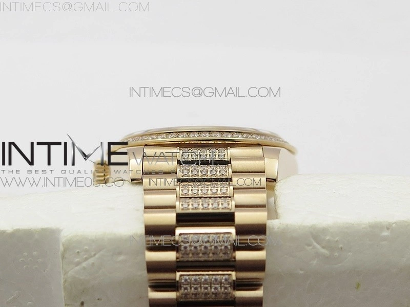 Day-Date 36 128235 RG Crystal BP Best Edition Silver Crystal Marker Dial on RG President Bracelet A2836