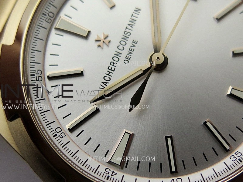 Overseas 4520V RG V2 ZF 1:1 Best Edition Silver Dial On RG Bracelet Super Clone A5100