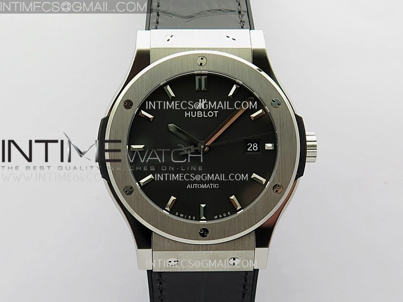 Classic Fusion 42mm Titanium JJZF 1:1 V2 Best Edition Black Dial On Black Gummy Strap