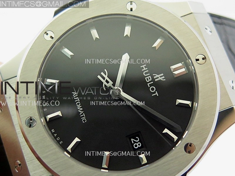 Classic Fusion 42mm Titanium JJZF 1:1 V2 Best Edition Black Dial On Black Gummy Strap