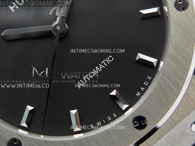 Classic Fusion 42mm Titanium JJZF 1:1 V2 Best Edition Black Dial On Black Gummy Strap