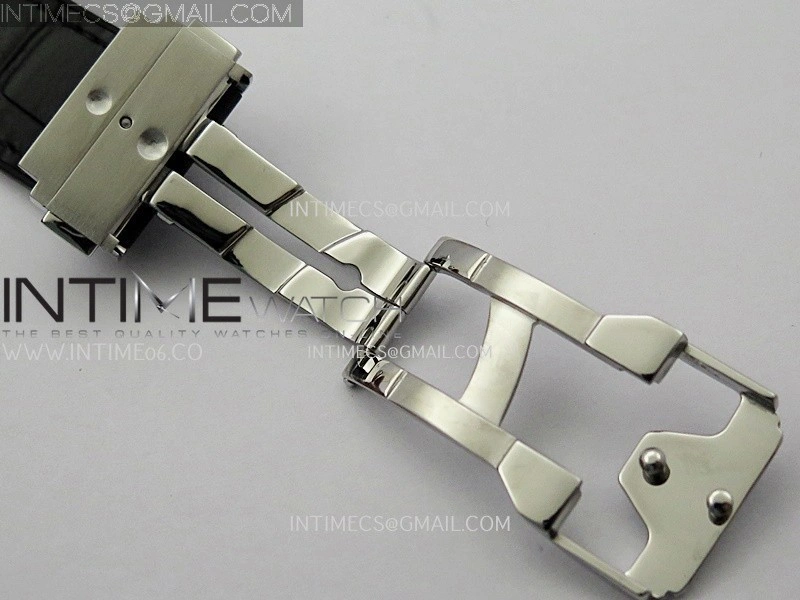 Classic Fusion 42mm Titanium JJZF 1:1 V2 Best Edition Black Dial On Black Gummy Strap