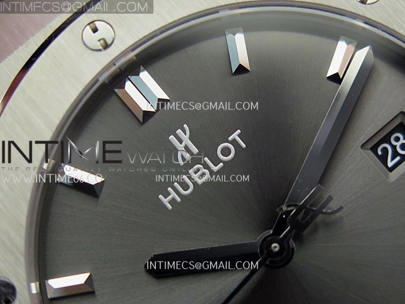 Classic Fusion 42mm Titanium JJZF 1:1 V2 Best Edition Gray Dial On Black Rubber Strap