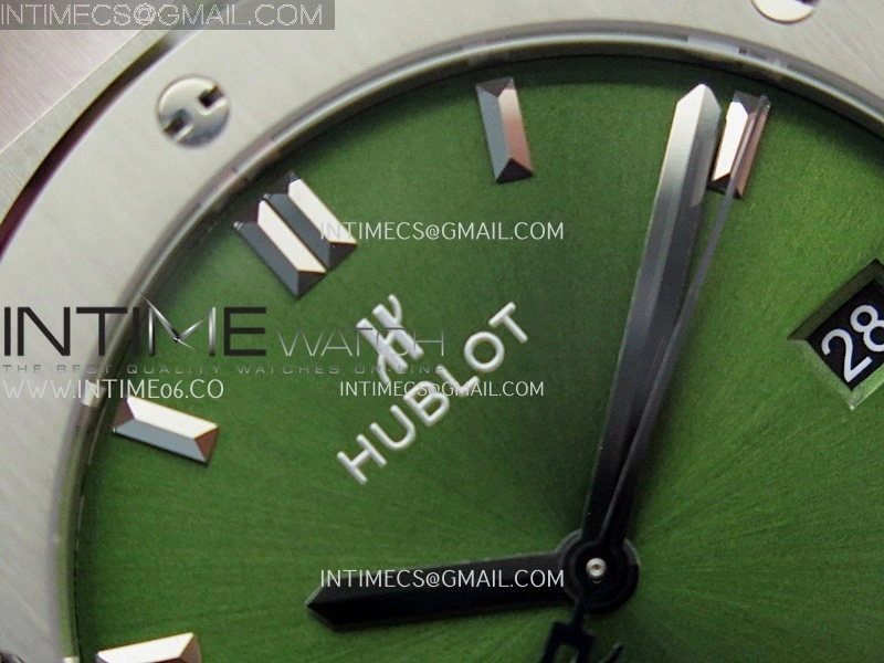 Classic Fusion 42mm Titanium JJZF 1:1 V2 Best Edition Green Dial On Green Gummy Strap