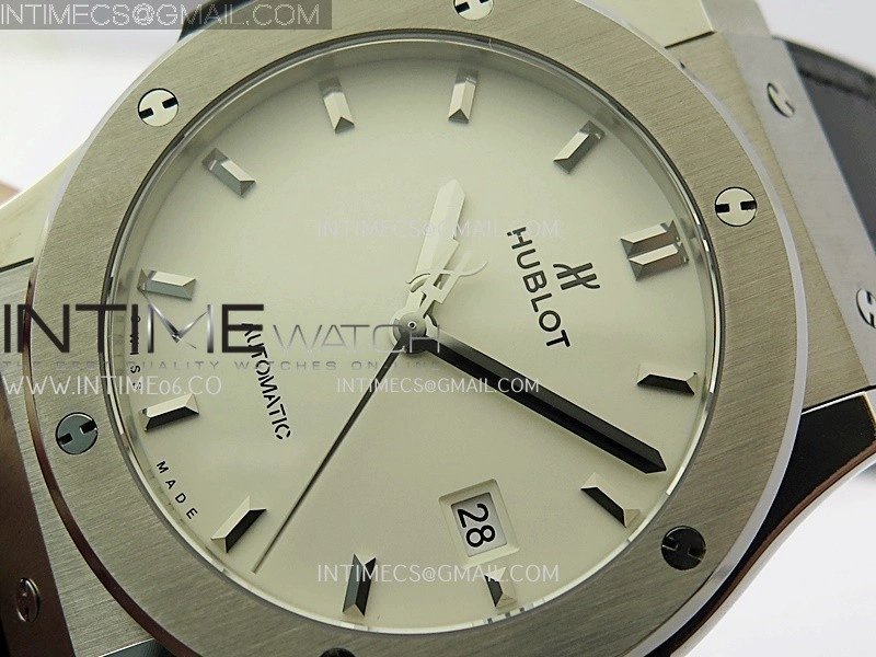 Classic Fusion 42mm Titanium JJZF 1:1 V2 Best Edition White Dial On Black Gummy Strap