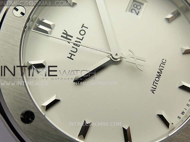 Classic Fusion 42mm Titanium JJZF 1:1 V2 Best Edition White Dial On Black Gummy Strap