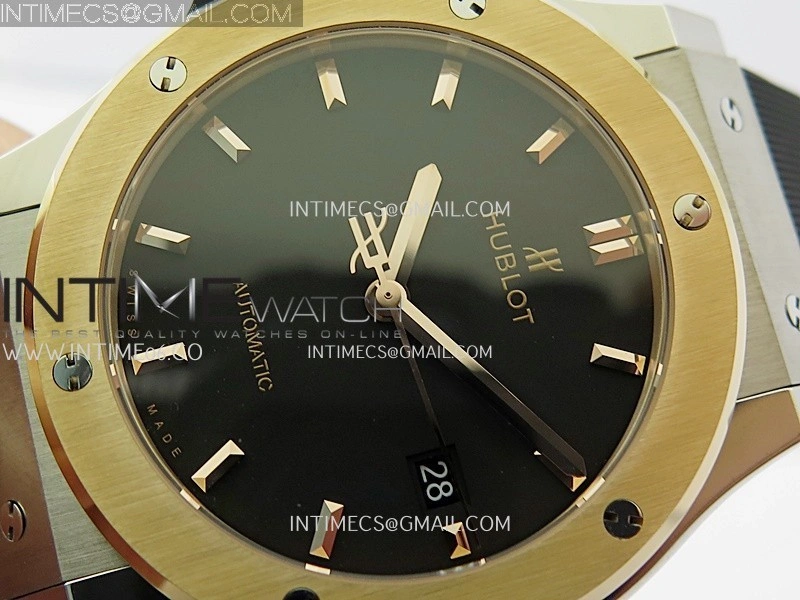 Classic Fusion 42mm Titanium RG JJZF 1:1 Best Edition Black Dial On Black Rubber Strap
