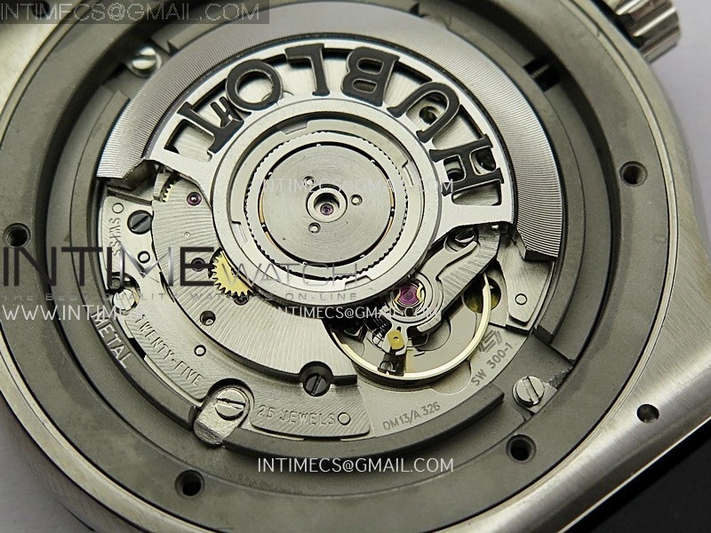 Classic Fusion 42mm Titanium RG JJZF 1:1 Best Edition Black Dial On Black Rubber Strap