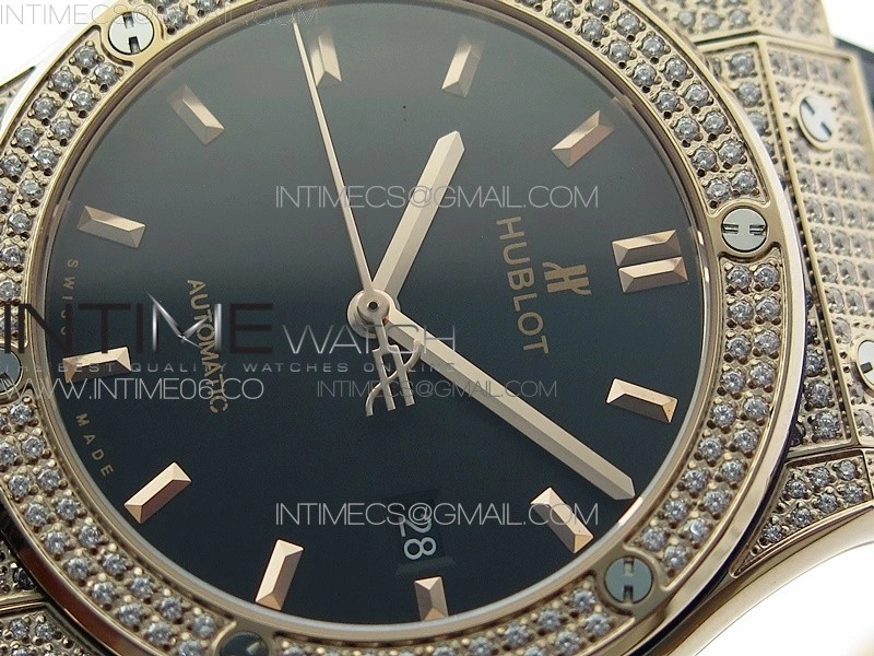 Classic Fusion 42mm RG Paved Diamonds Case Bezel B50F Black Dial On Black Gummy Strap A2892