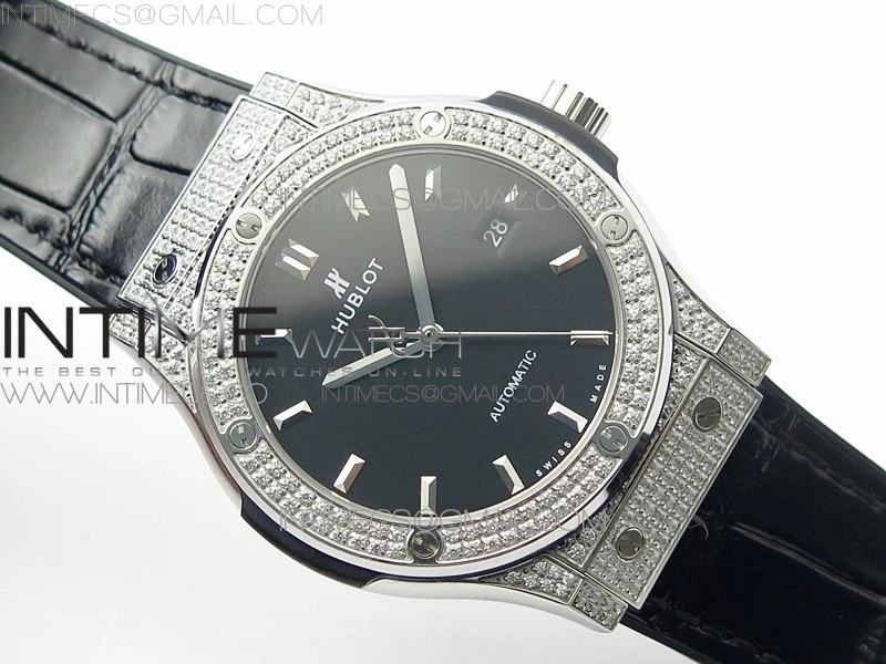 Classic Fusion 42mm SS Paved Diamonds Case Bezel B50F Black Dial On Black Gummy Strap A2892