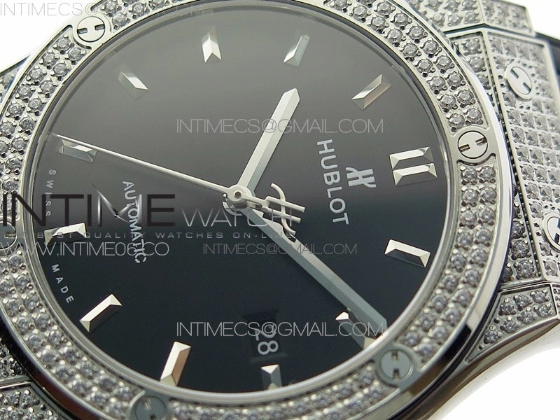 Classic Fusion 42mm SS Paved Diamonds Case Bezel B50F Black Dial On Black Gummy Strap A2892