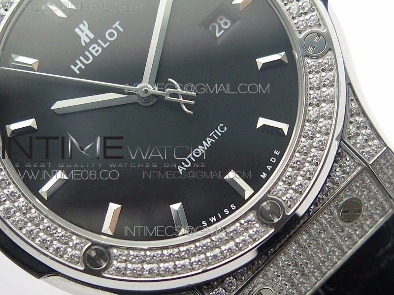 Classic Fusion 42mm SS Paved Diamonds Case Bezel B50F Black Dial On Black Gummy Strap A2892