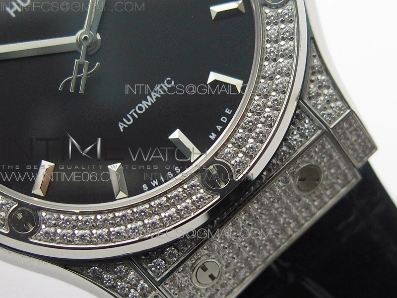 Classic Fusion 42mm SS Paved Diamonds Case Bezel B50F Black Dial On Black Gummy Strap A2892
