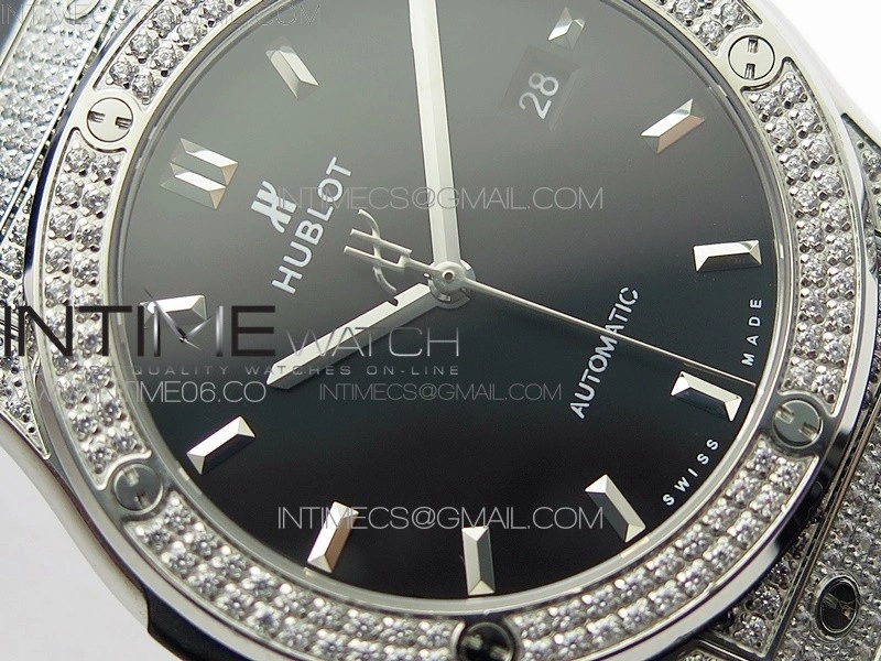 Classic Fusion 42mm SS Paved Diamonds Case Bezel B50F Black Dial On Black Gummy Strap A2892