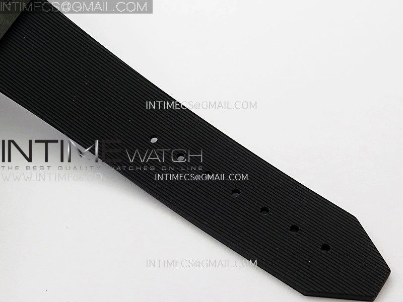Classic Fusion 42mm Ceramic RG JJZF 1:1 Best Edition Black Dial On Black Rubber Strap