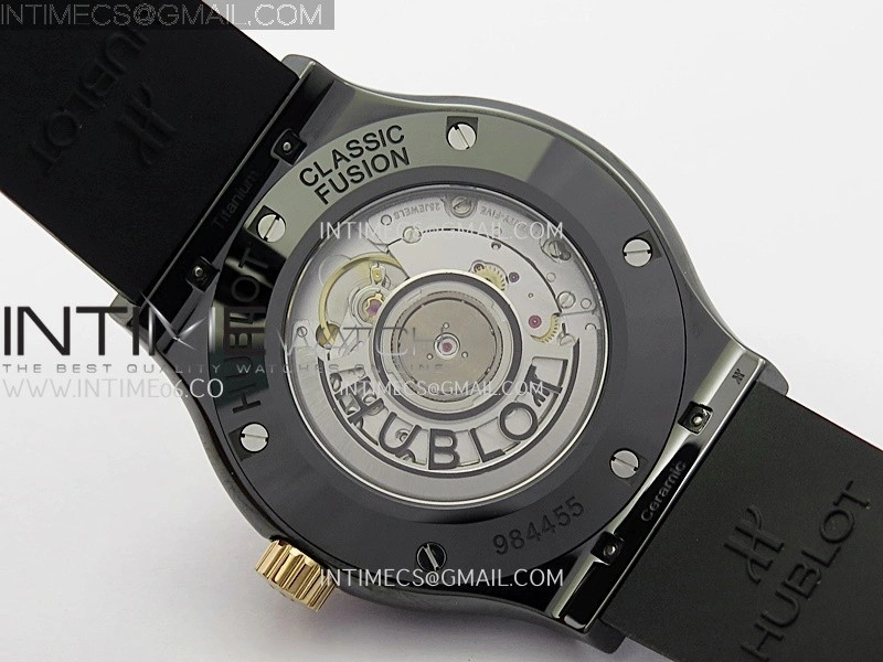 Classic Fusion 42mm Ceramic RG JJZF 1:1 Best Edition Black Dial On Black Rubber Strap