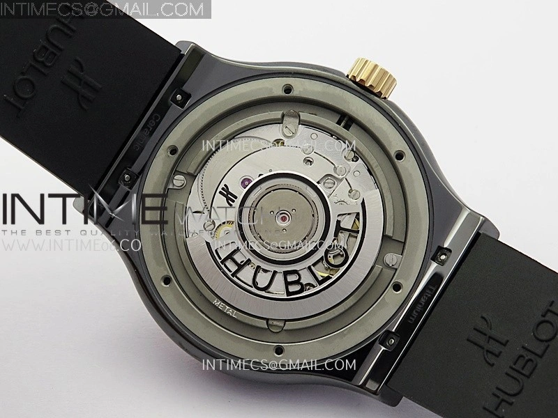 Classic Fusion 42mm Ceramic RG JJZF 1:1 Best Edition Black Dial On Black Rubber Strap