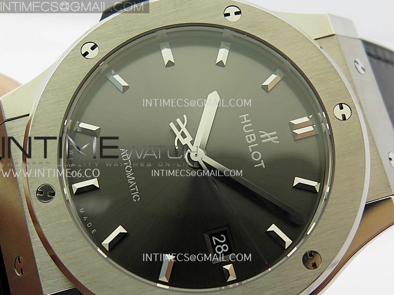 Classic Fusion 42mm Titanium JJZF 1:1 V2 Best Edition Gray Dial On Black Gummy Strap